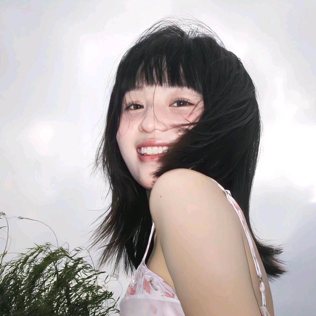 （.）