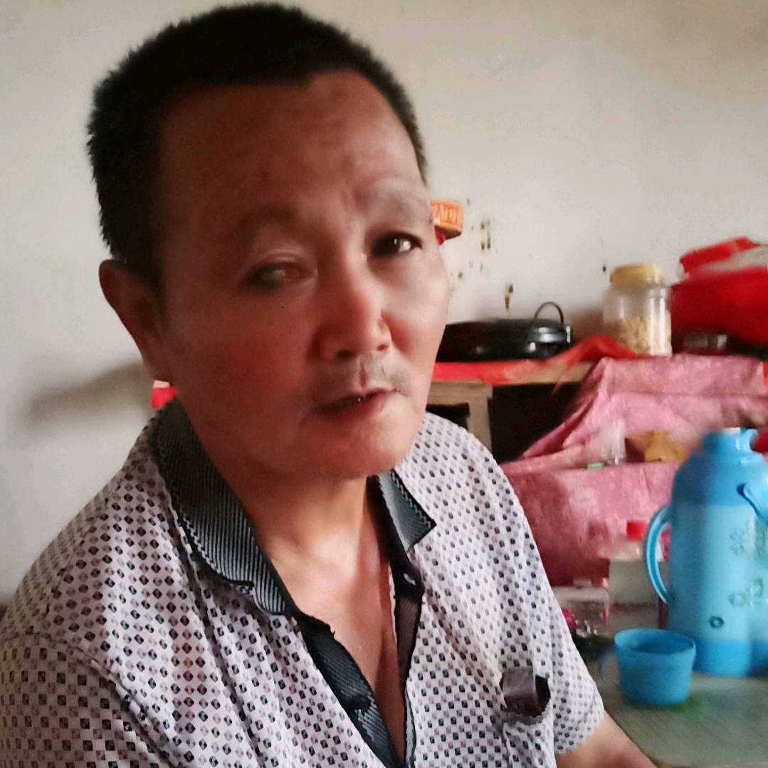 尹维程