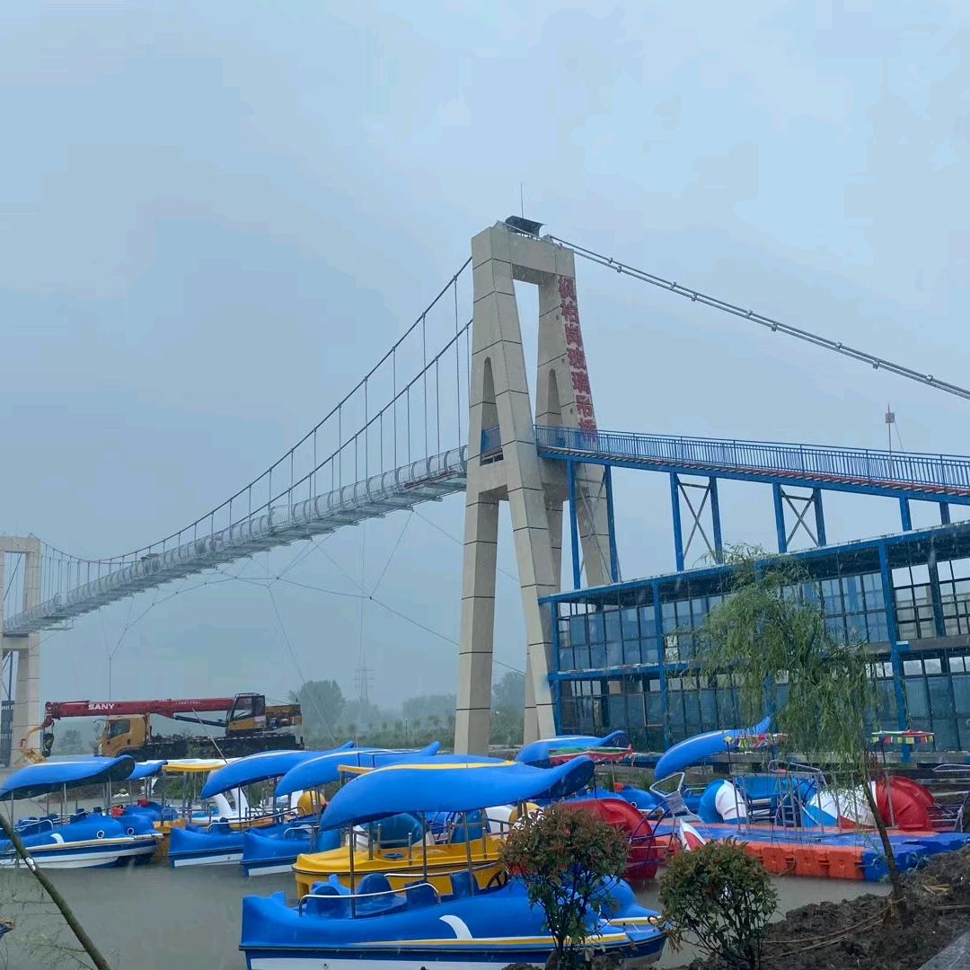 阜南滴滴网约车小伙王蒙