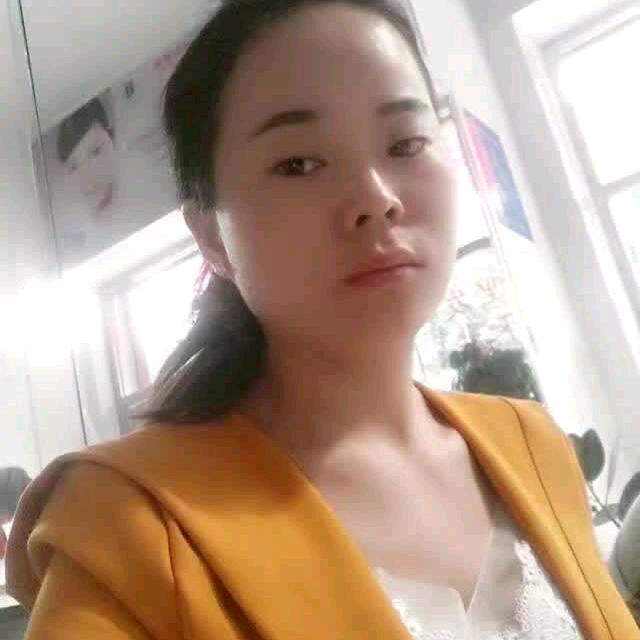 小妍妈妈