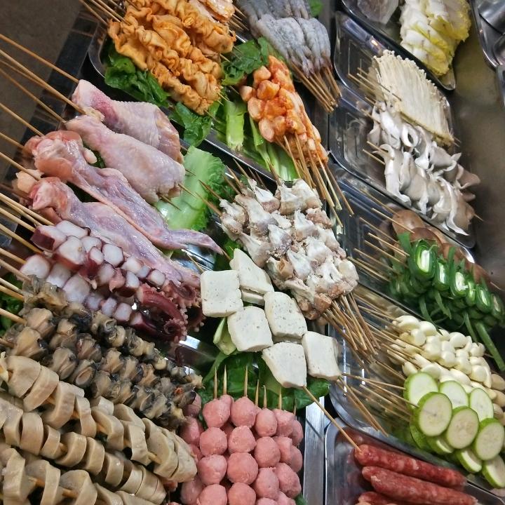 弥勒市周记烧烤店