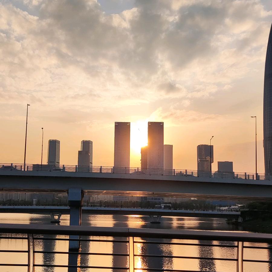 静静