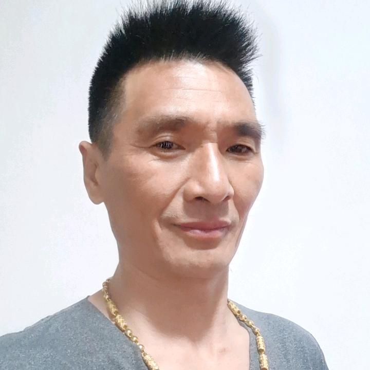 费明