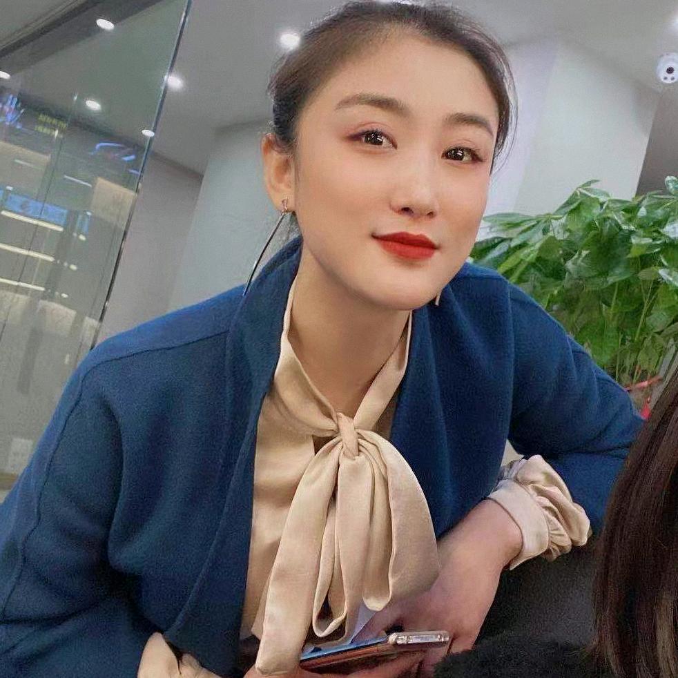甯宁宁头像