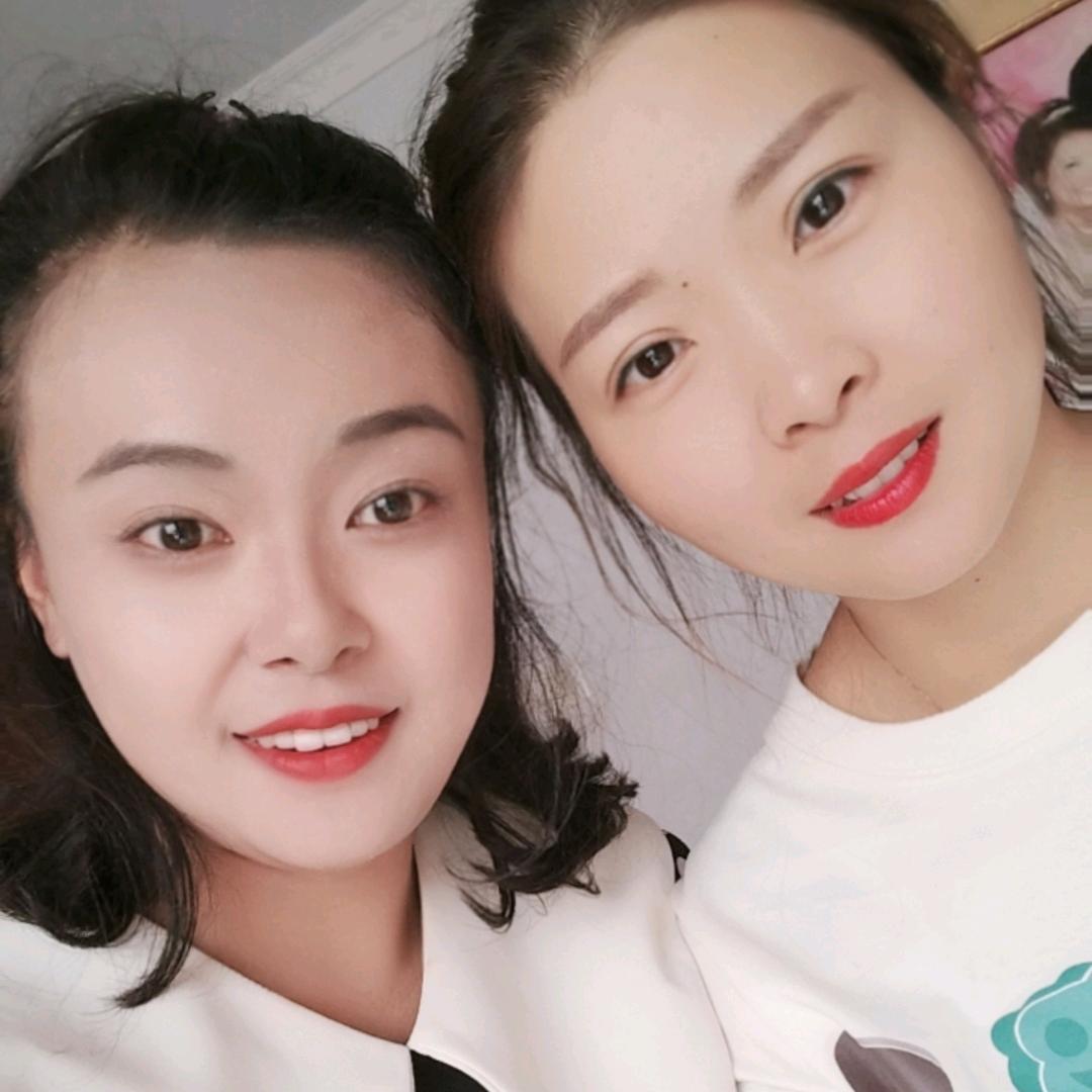 小芳姓李宣传农业产品