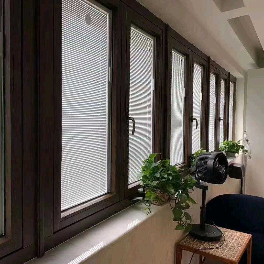 四川极简防护栏、中空百叶厂家