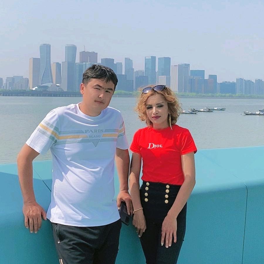 斯潮斯服装店