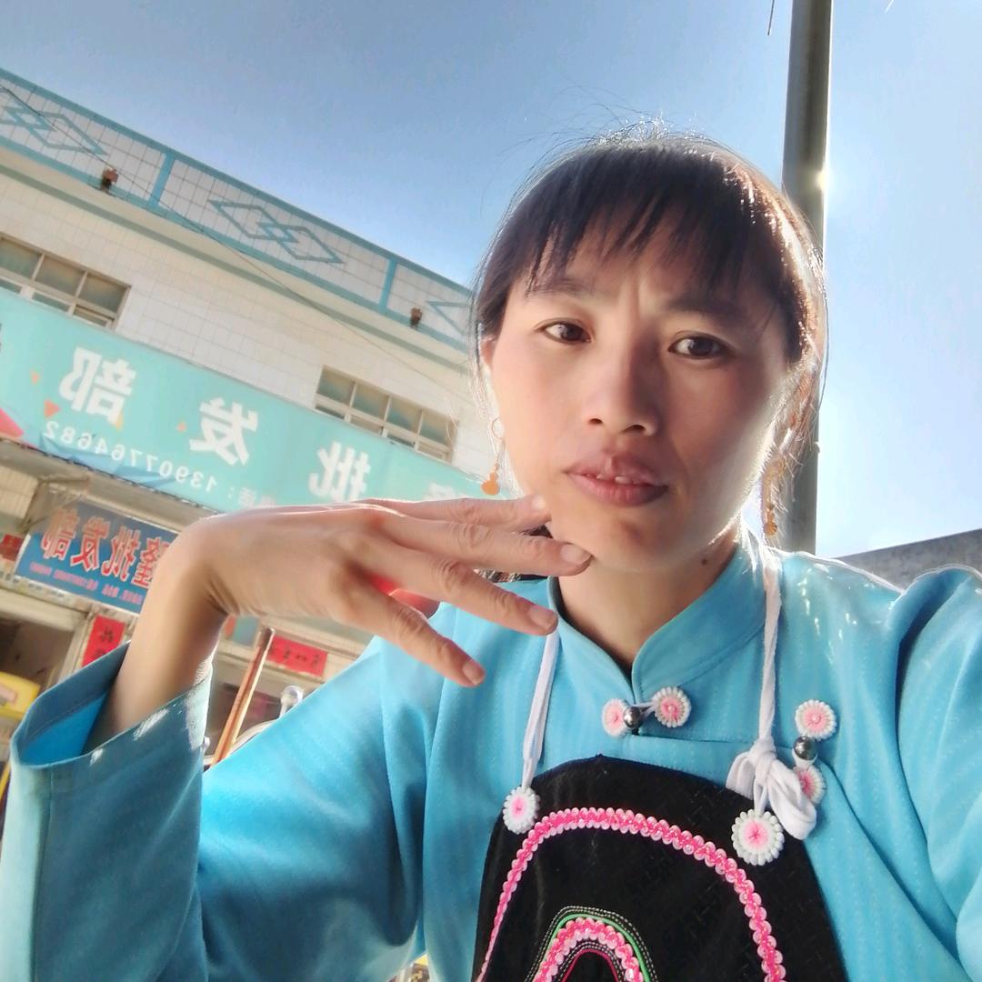 心有千斤坠，却无一字言😭😭