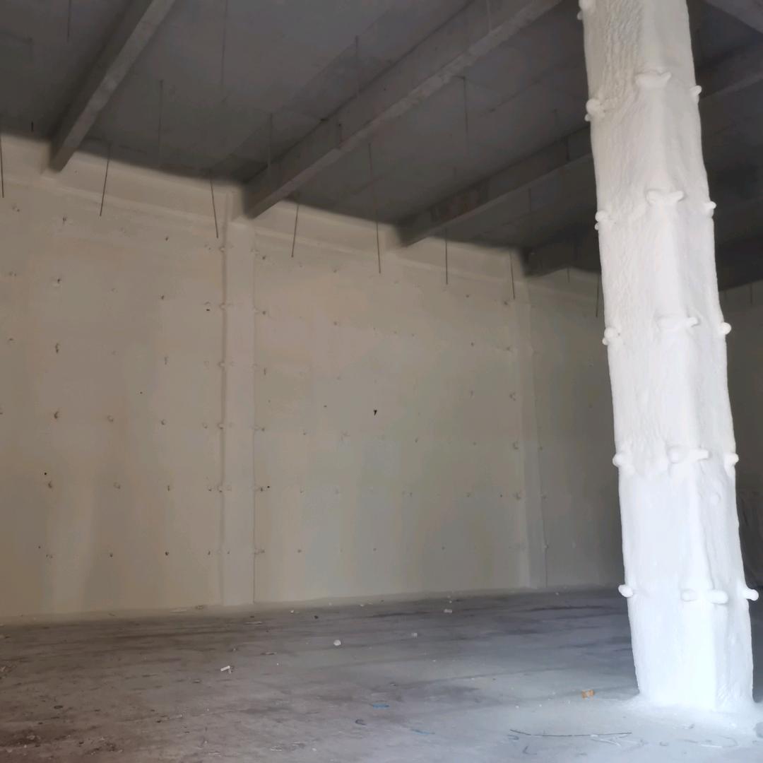 聚氨酯冷库喷涂保温