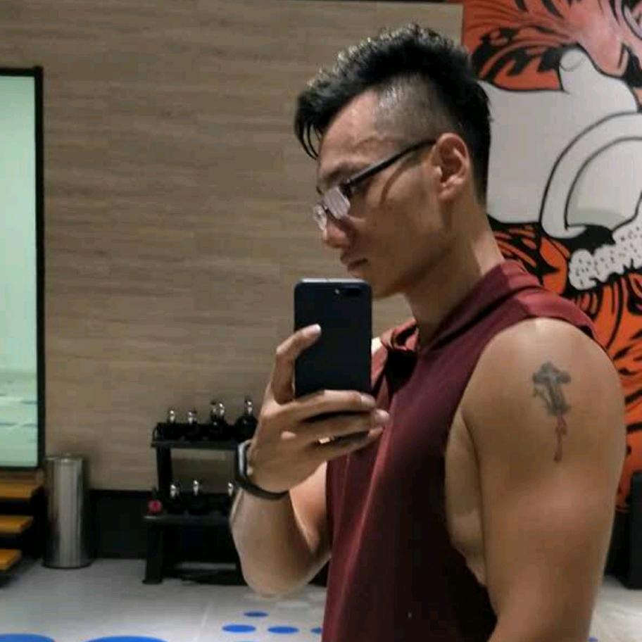 举个李子