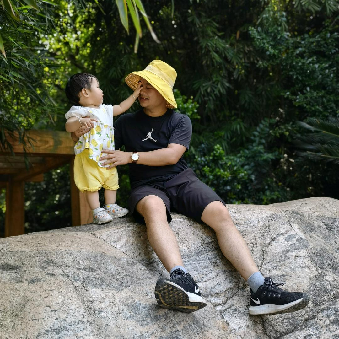 LUO  PENG－