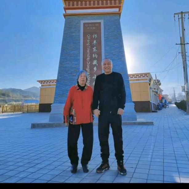 做好老妈勤务兵吕新波