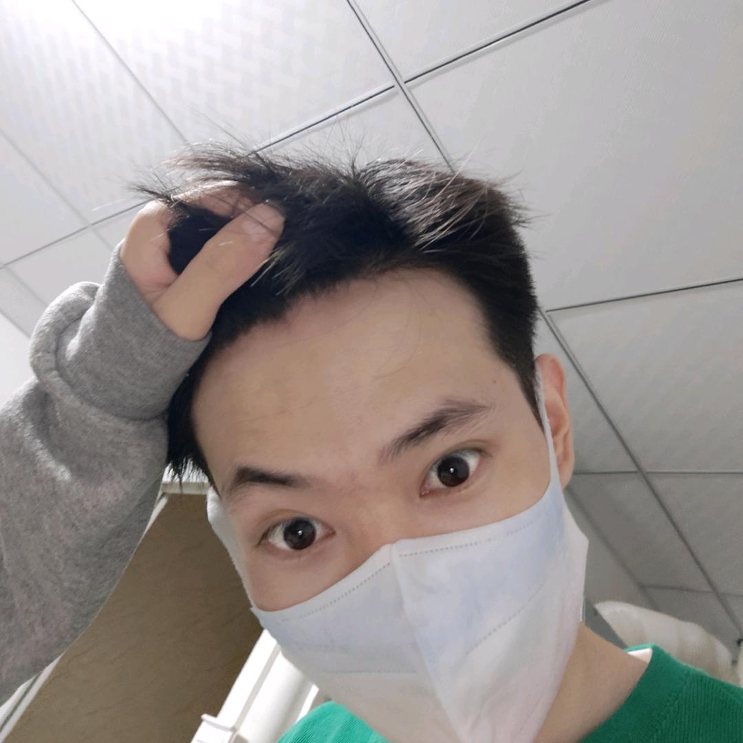 爱演戏的日月明