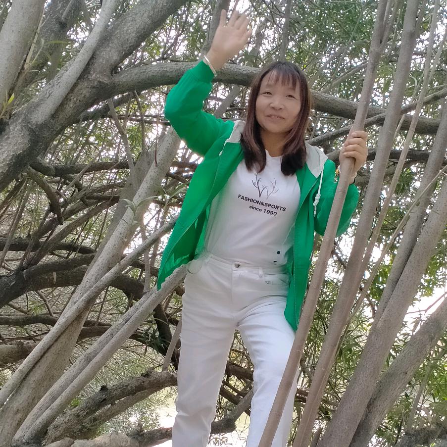 梦想。是70后。48岁。