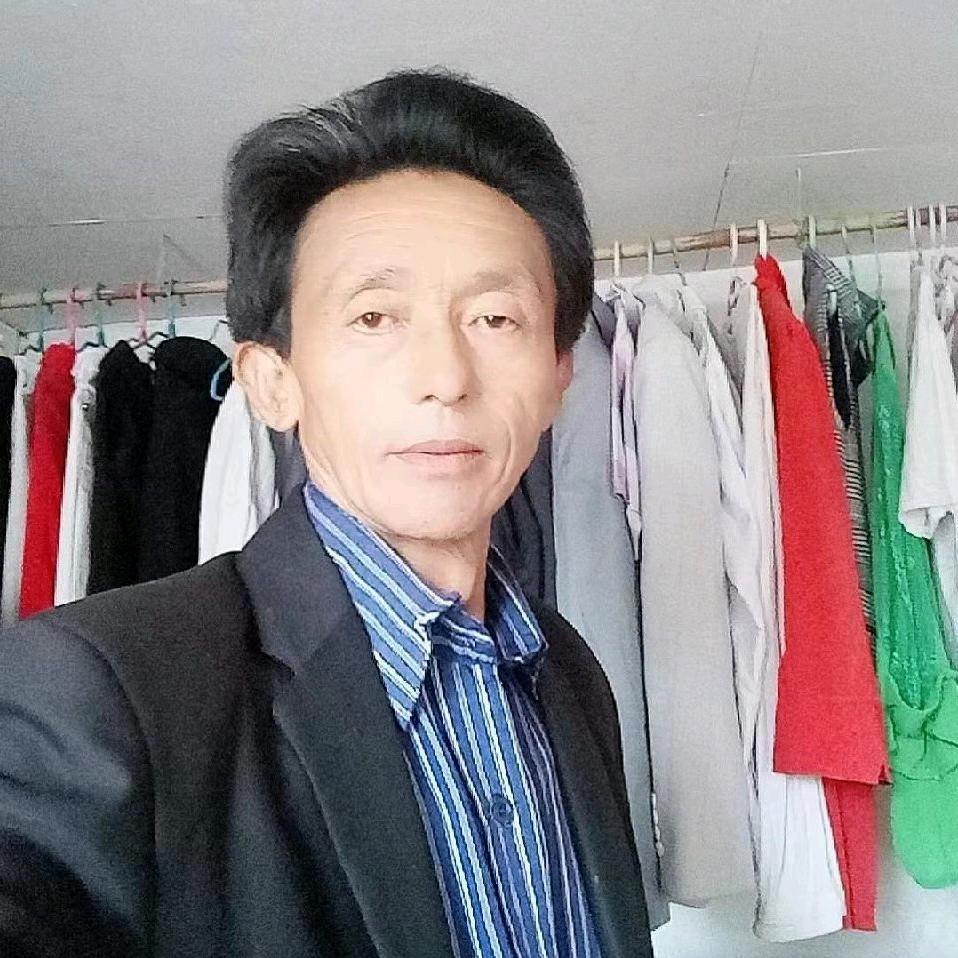 黄仕明