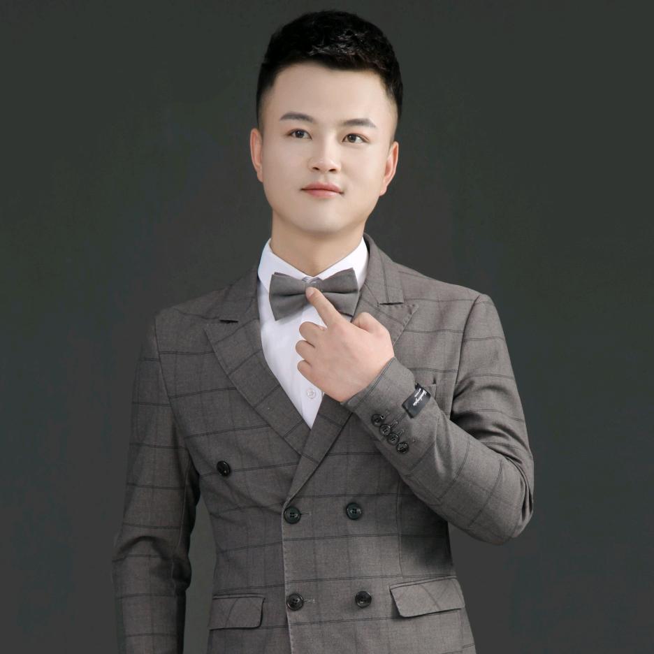 兄弟门业实木无漆木门