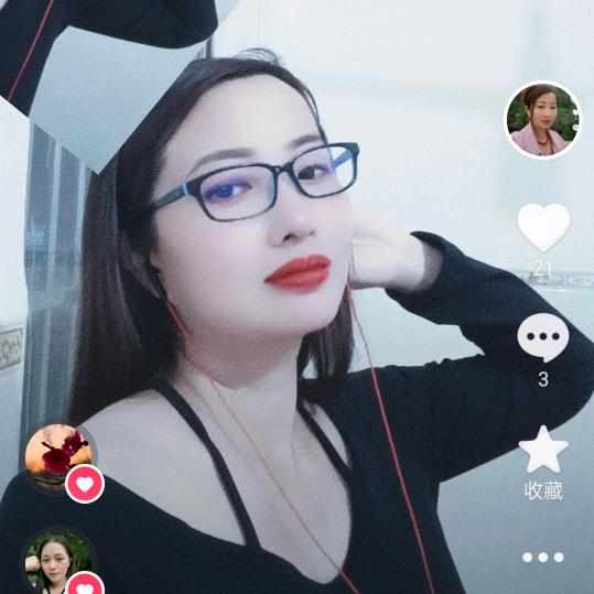 妞妞在等情人😄😄😄