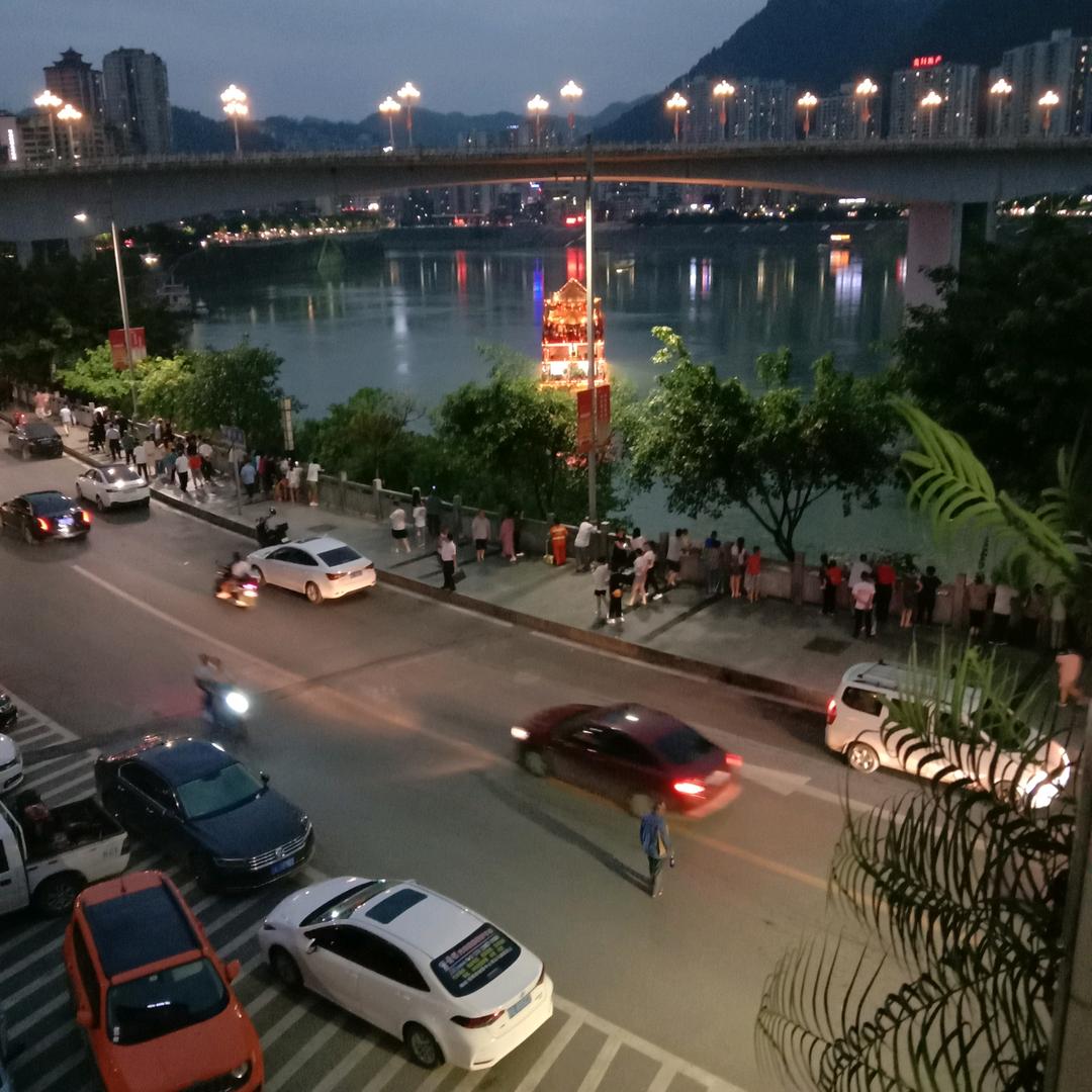 美好的家圆'