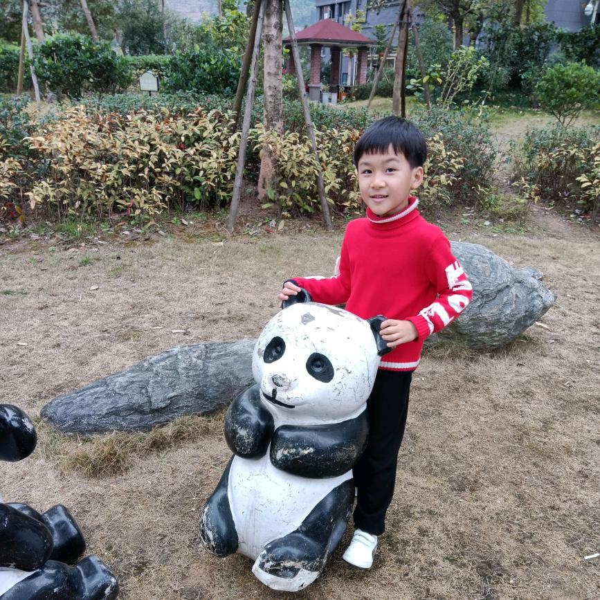 悠姿诺然