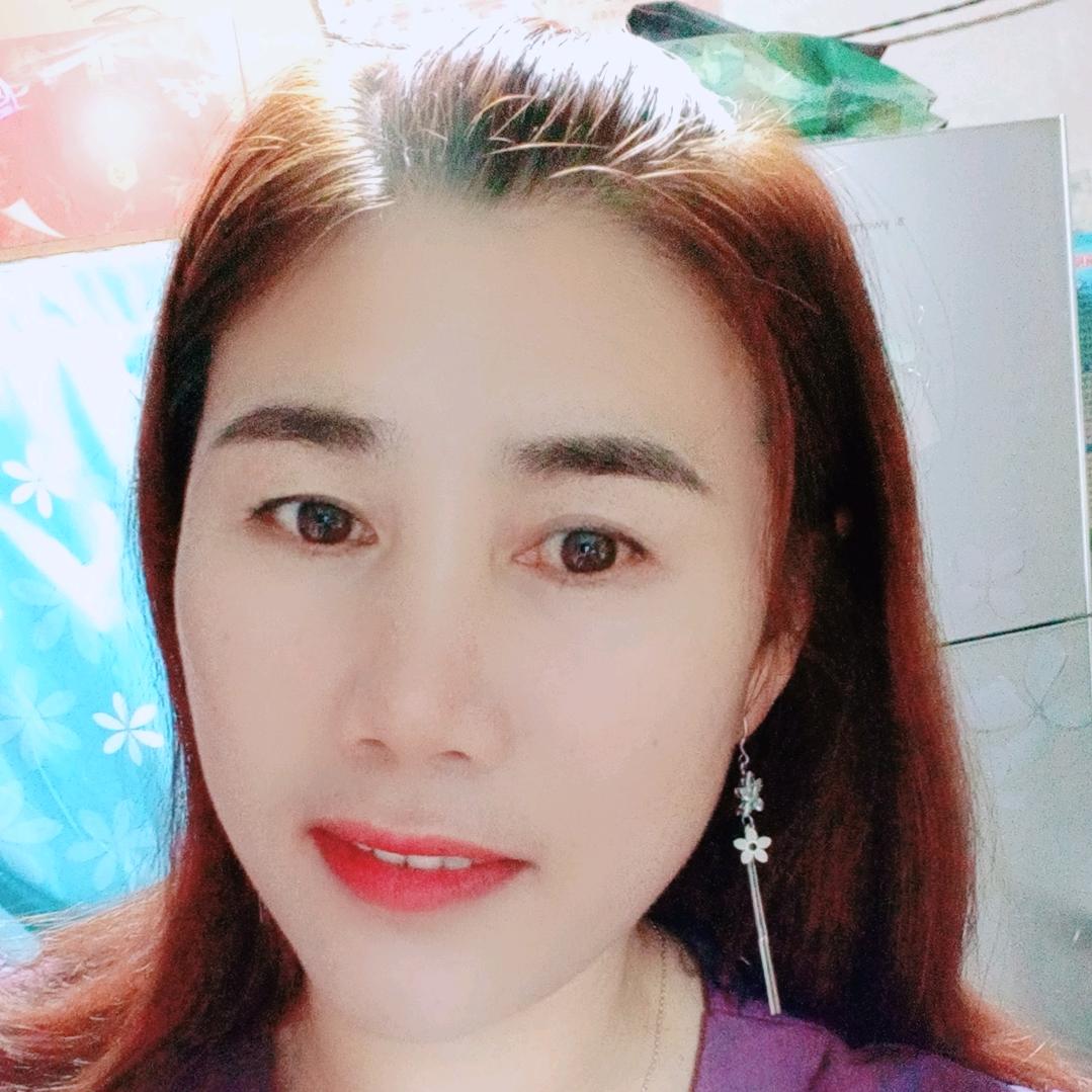 李小芳