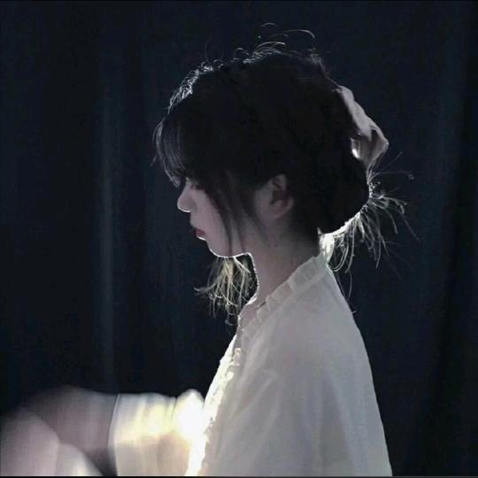 刘大姐.