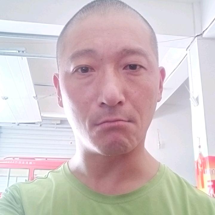 周卫华