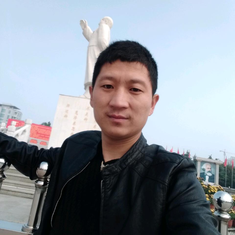 阿  三   哥