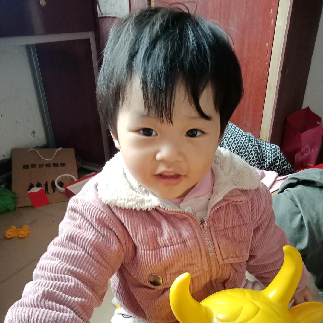 黄观平
