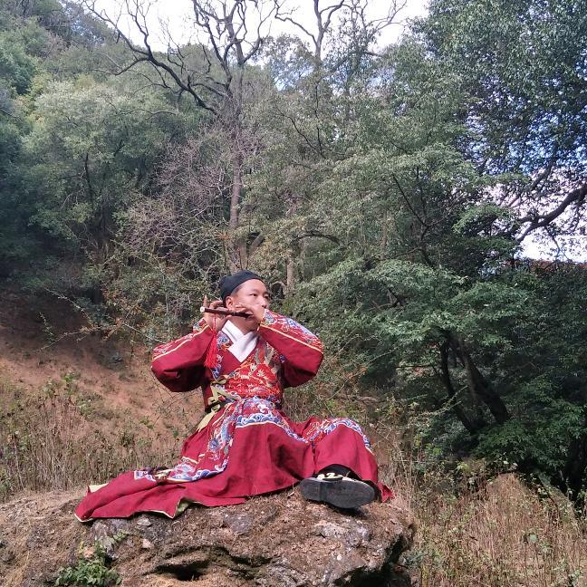 ♚春梦了无痕♚