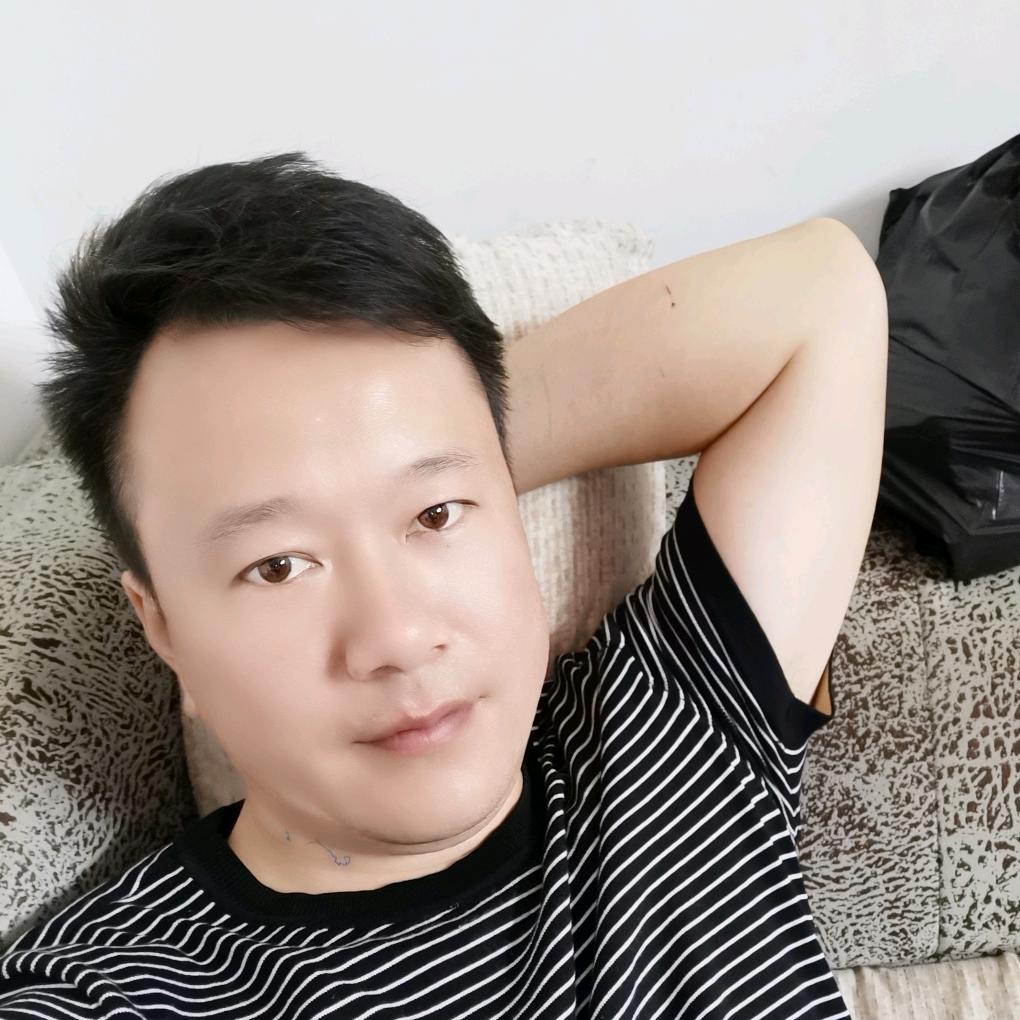 小徐（崇阳彩钢钢结构）