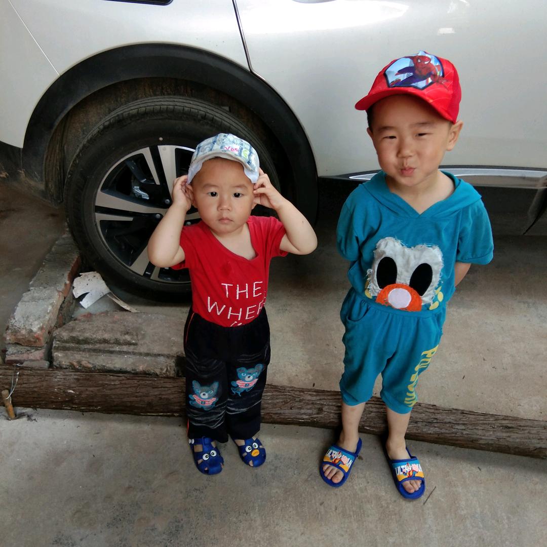 彭