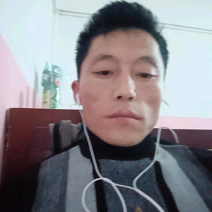 江传雄