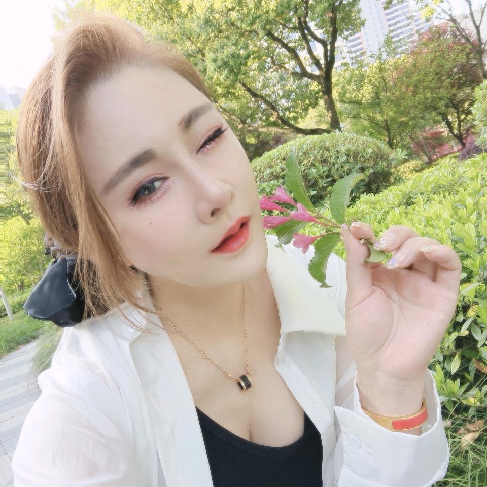 💋💋💋丫丫