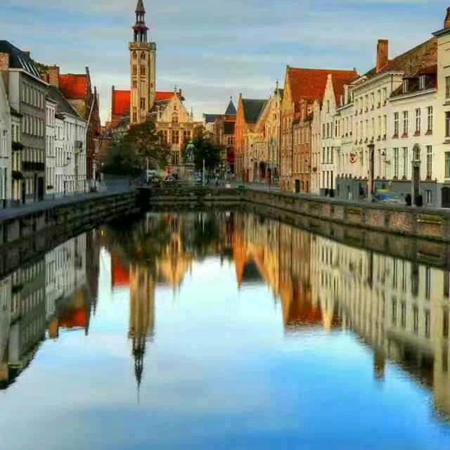 轻舟已过万重山