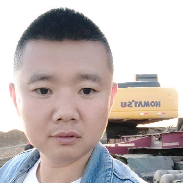 李   楠