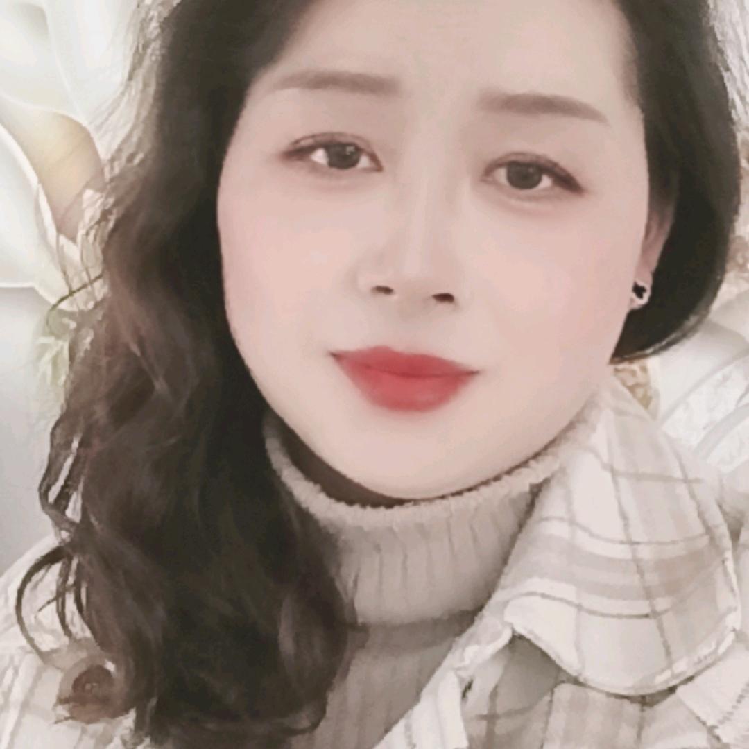丽丽🌺   （橱窗有好物选购）