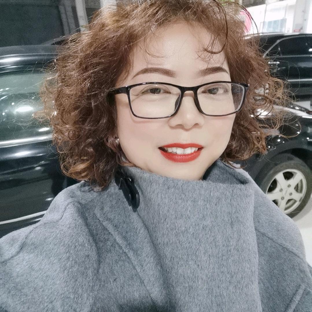 巴中顺发二手车（丽姐）