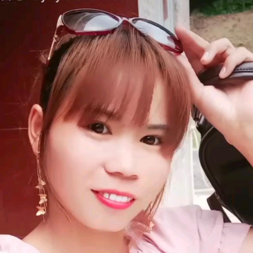 不受欢迎的丑小鸭。