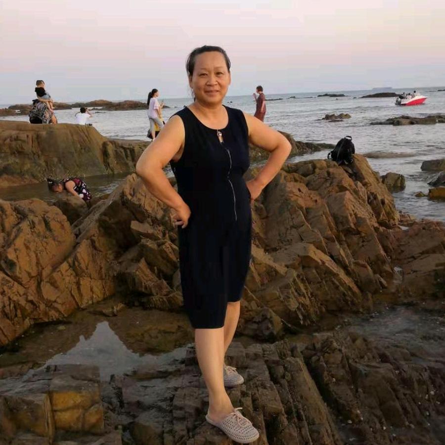 云相随，67年的羊羊羊