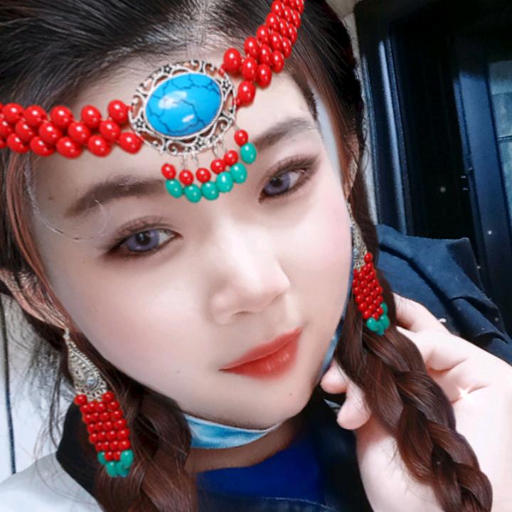 执念的开心每一天。