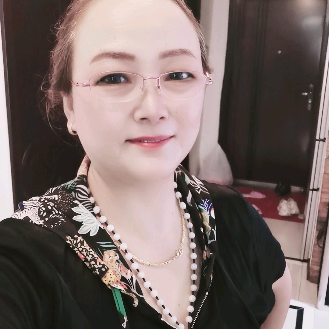 落雪听梅