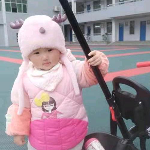 张♥张╭(╯ε╰)╮自喜