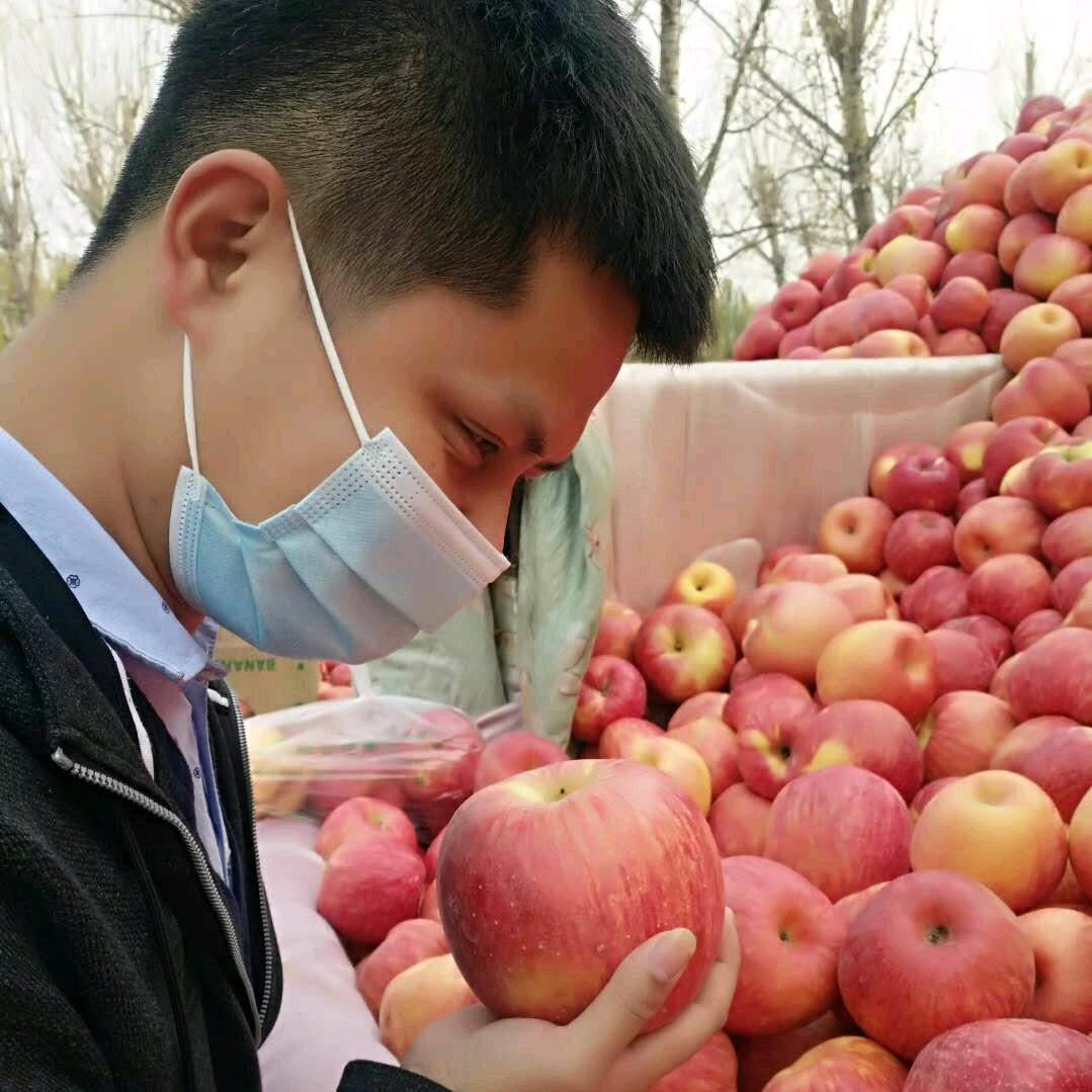 把喜欢写进风里，从此整个世界都是你。