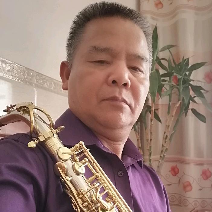 思林音响