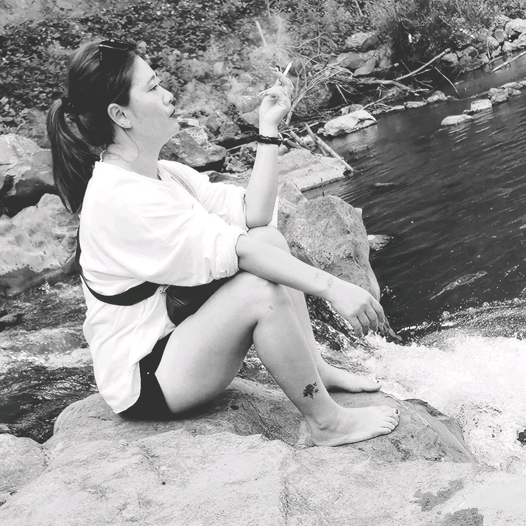 带刺的,,Ծ^Ծ,,玫瑰，拒绝私聊