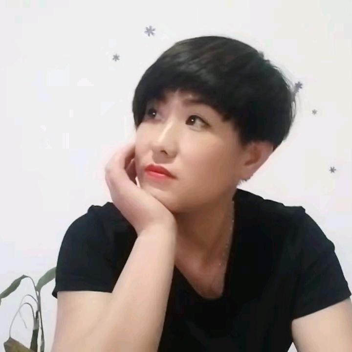 手心向下