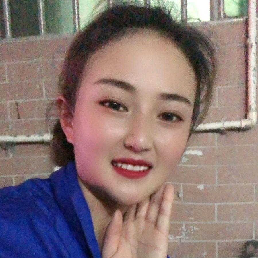 @嫣然