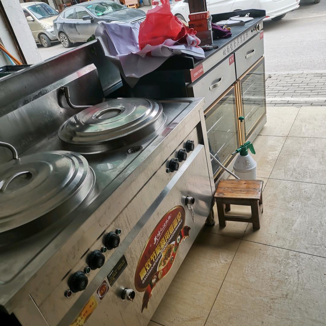 东方红新旧厨房设备一站购