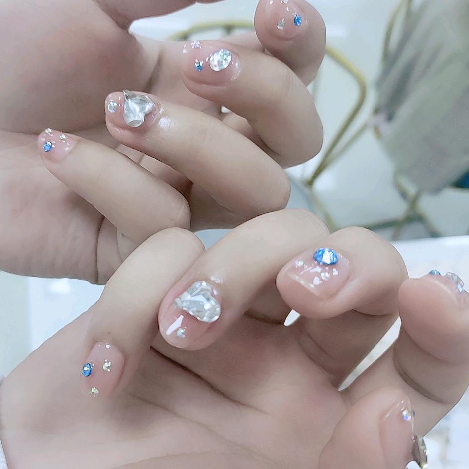 洋河妍美-小佩