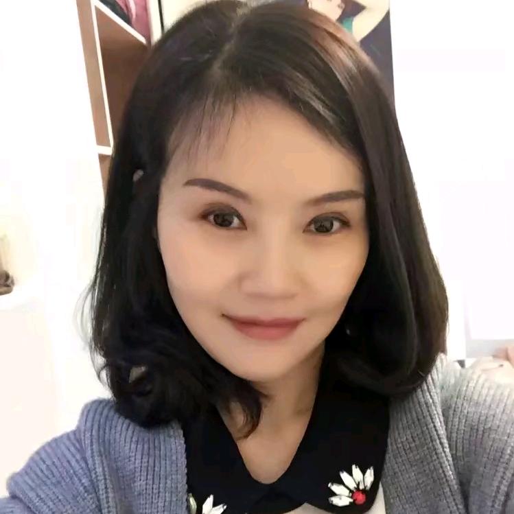 杨家七妹小号《每天早上:7点50分开播》